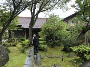 b4a594ef-58f6-423d-a23a-a99855a88837