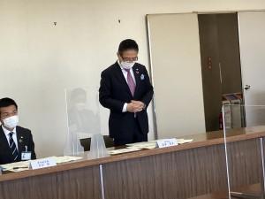 dc2249cf-c545-439a-a189-5443fae8c949